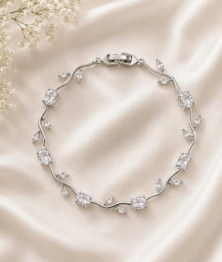 Special empire elegance feel bracelet